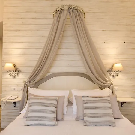 Casa Mia Vaticano 4*